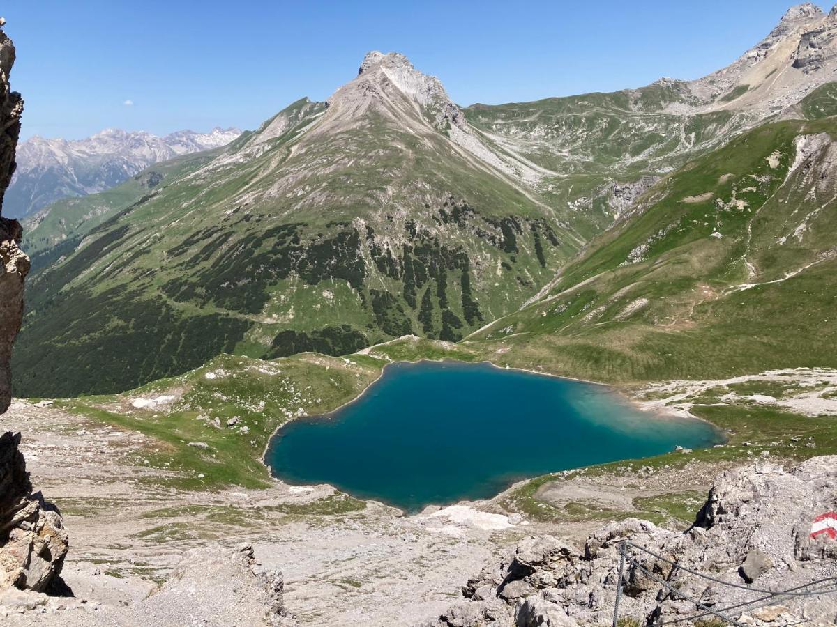 Haus Aperies Διαμέρισμα Pettneu am Arlberg Εξωτερικό φωτογραφία