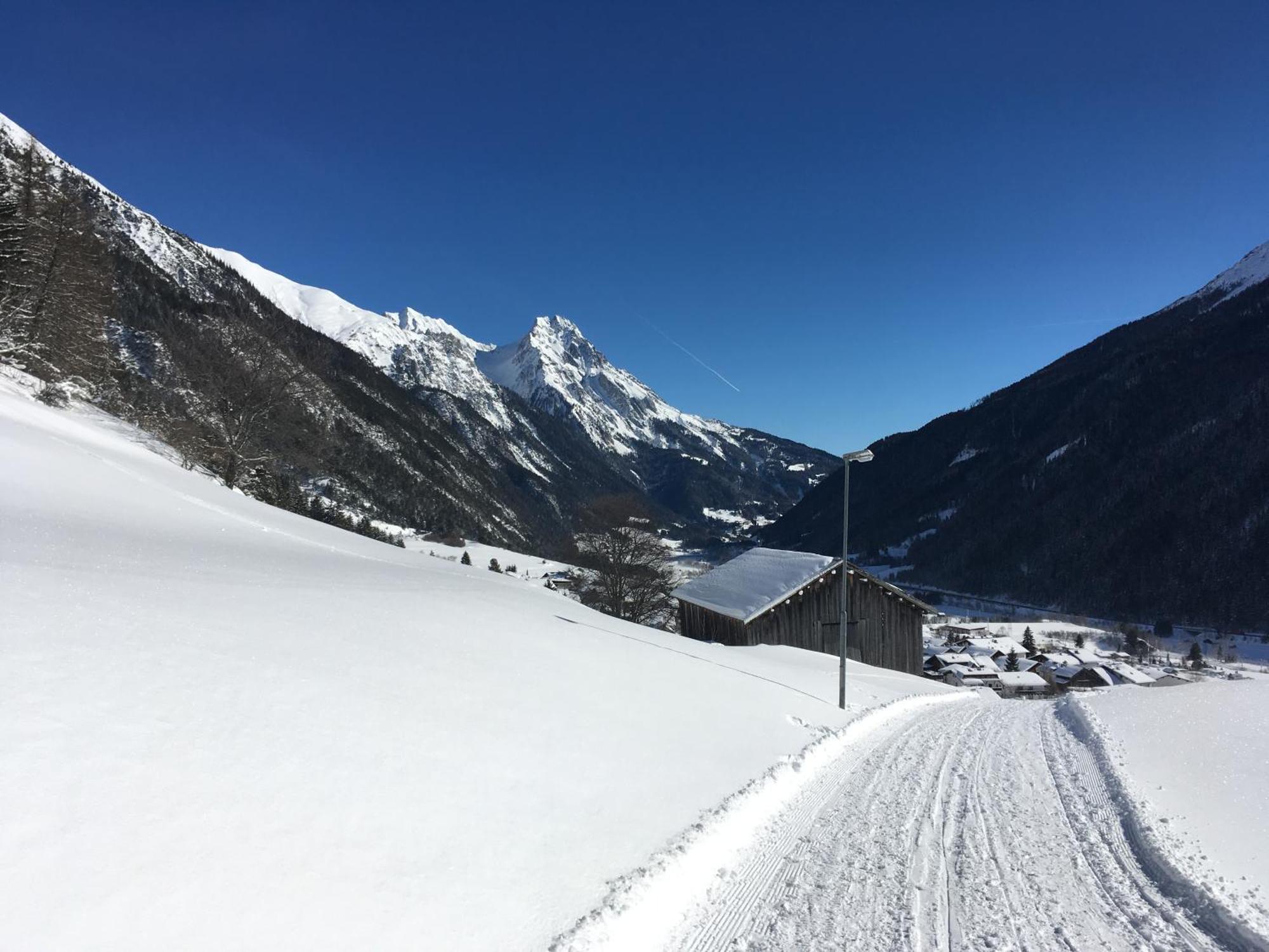 Haus Aperies Διαμέρισμα Pettneu am Arlberg Εξωτερικό φωτογραφία