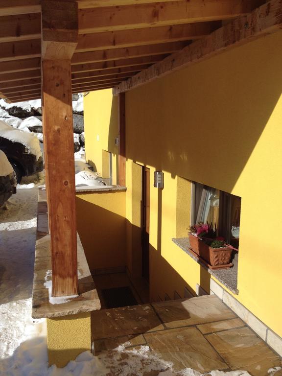 Haus Aperies Διαμέρισμα Pettneu am Arlberg Εξωτερικό φωτογραφία