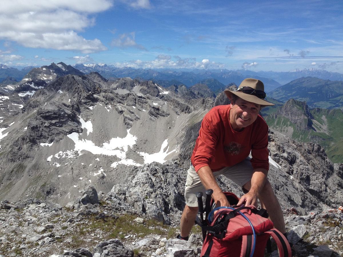Haus Aperies Διαμέρισμα Pettneu am Arlberg Εξωτερικό φωτογραφία