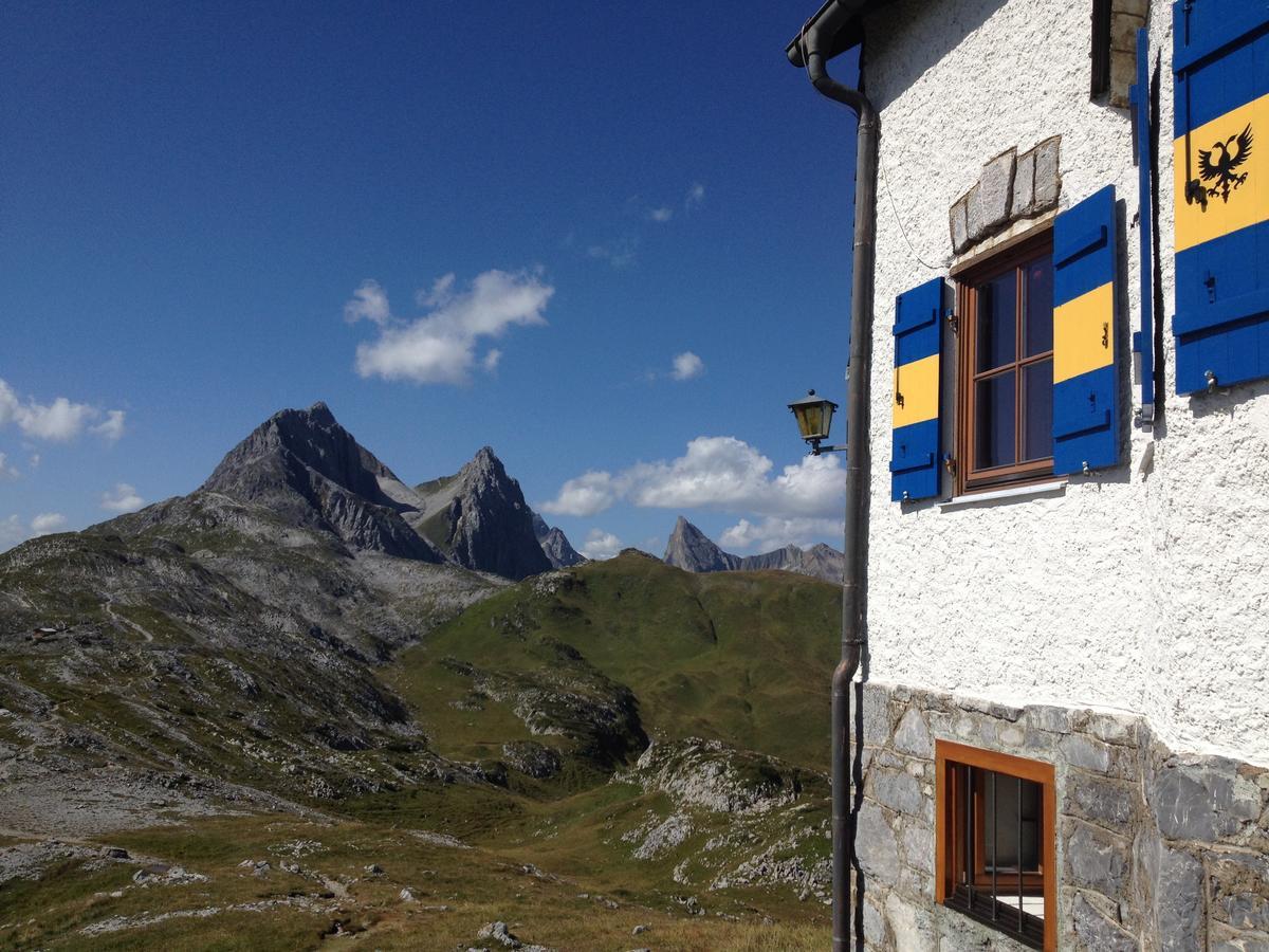 Haus Aperies Διαμέρισμα Pettneu am Arlberg Εξωτερικό φωτογραφία