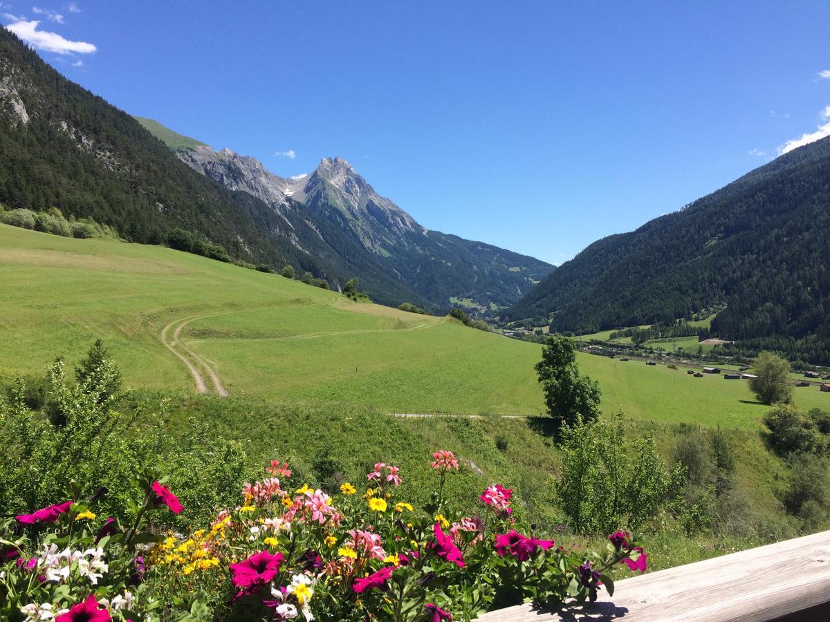 Haus Aperies Διαμέρισμα Pettneu am Arlberg Εξωτερικό φωτογραφία
