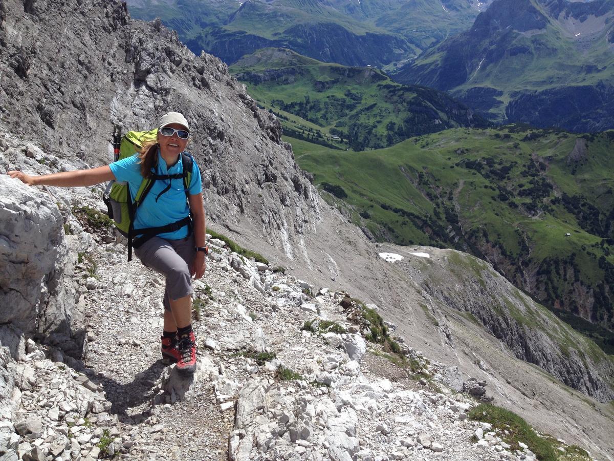 Haus Aperies Διαμέρισμα Pettneu am Arlberg Εξωτερικό φωτογραφία