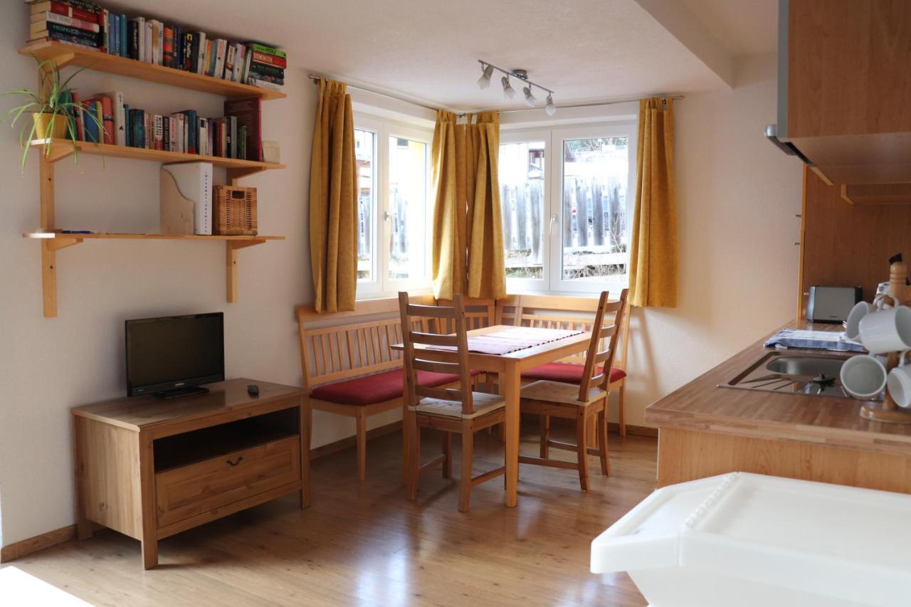 Haus Aperies Διαμέρισμα Pettneu am Arlberg Εξωτερικό φωτογραφία